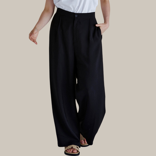 Betty Basics Zander Pant available at Bear & Moo