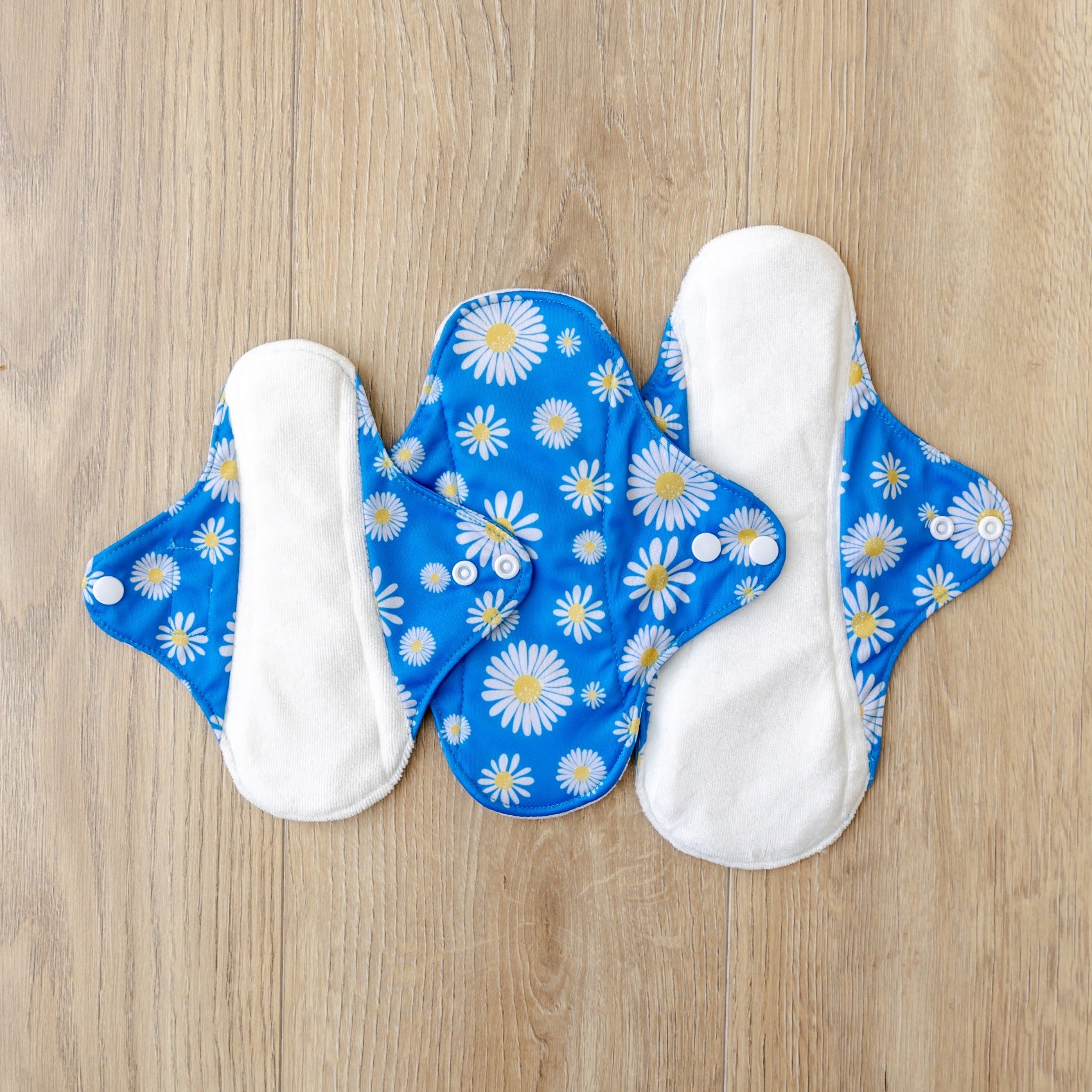 Reusable Sanitary Pad from Bear & Moo | Summer Daisies