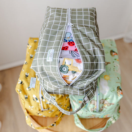 Bear & Moo Reusable Nappy Pod in Khaki Gingham