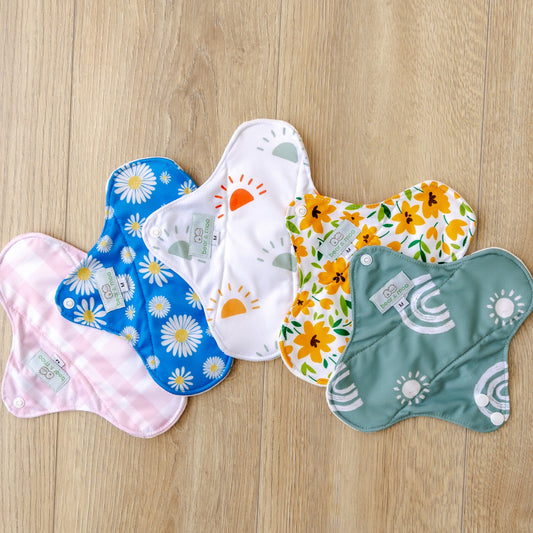 Reusable Sanitary Pad from Bear & Moo | Summer Daisies