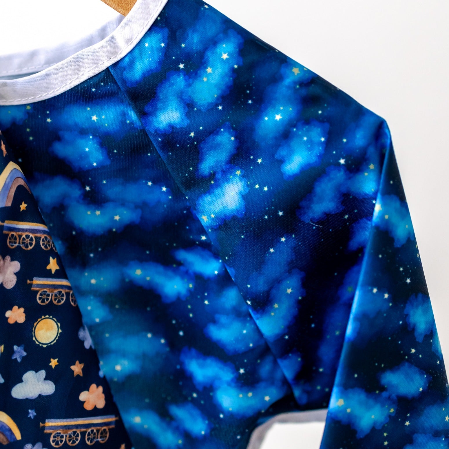 Bear & Moo Sleeved Bib | Night Sky